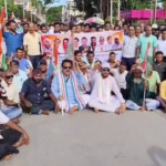 পথ অবরোধ তুমুল বিক্ষোভে উত্তাল কৈলাশহর