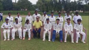 সেরা ক্রিকেট উপহার বড়দোয়ালি উচ্চতর মাধ্যমিক বিদ্যালয় ছাত্রীদের