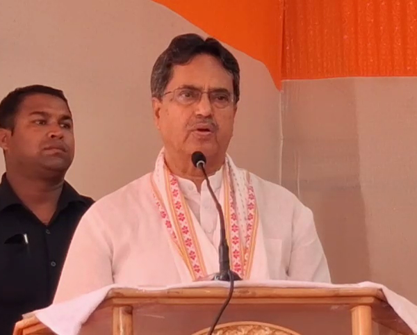 ক্লাবে ক্লাবে অস্ত্রের ঝলকানি এখন নেইঃমুখ্যমন্ত্রী