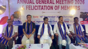 চিত্র সাংবাদিকদের কাজটা পরিশ্রম এবং ঝুঁকির—মেয়র