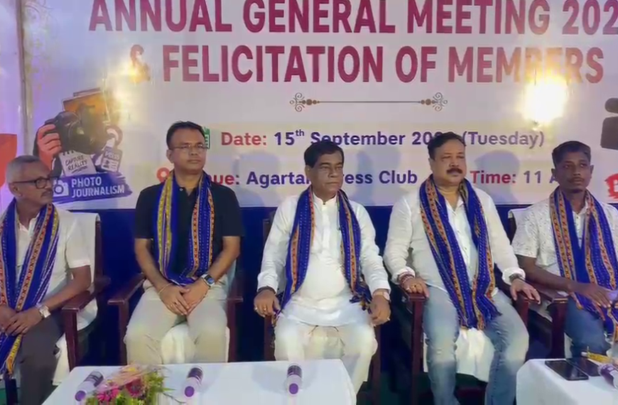 চিত্র সাংবাদিকদের কাজটা পরিশ্রম এবং ঝুঁকির—মেয়র