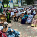 দাবী আদায়ে রাস্তায় পেনশনভোগীরা!