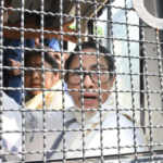 বাড়ির সামনে থেকে প্রিজন ভ্যানে তোলা হল মমতাকে, রাস্তাতেই ঘোরানো হচ্ছে প্রাক্তন মুখ্যমন্ত্রীকে