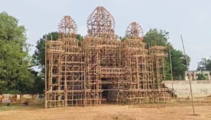 চাঁদা নিয়ে জুলুমের অভিযোগে বিক্ষোভ!