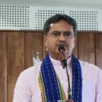 চাপে বেনিয়ম কাজ করবেন না টি সি এস অফিসাররা :মুখ্যমন্ত্রী
