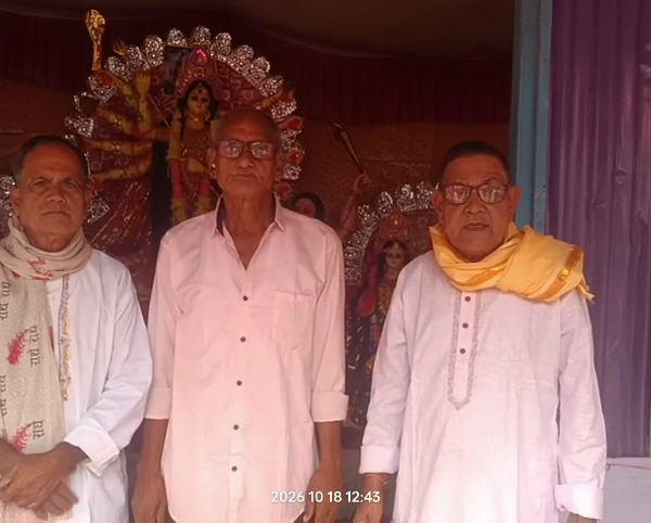ঐতিহ্য-রীতি মেনেই ১১৬ বছরে শুক্লবৈদ্য বাড়ির পুজো!