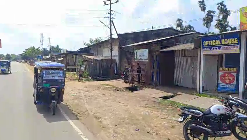 জোড়া খুনের কঠোর শাস্তির দাবিতে বাজার বনধ!